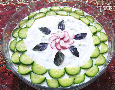 آریا بانو