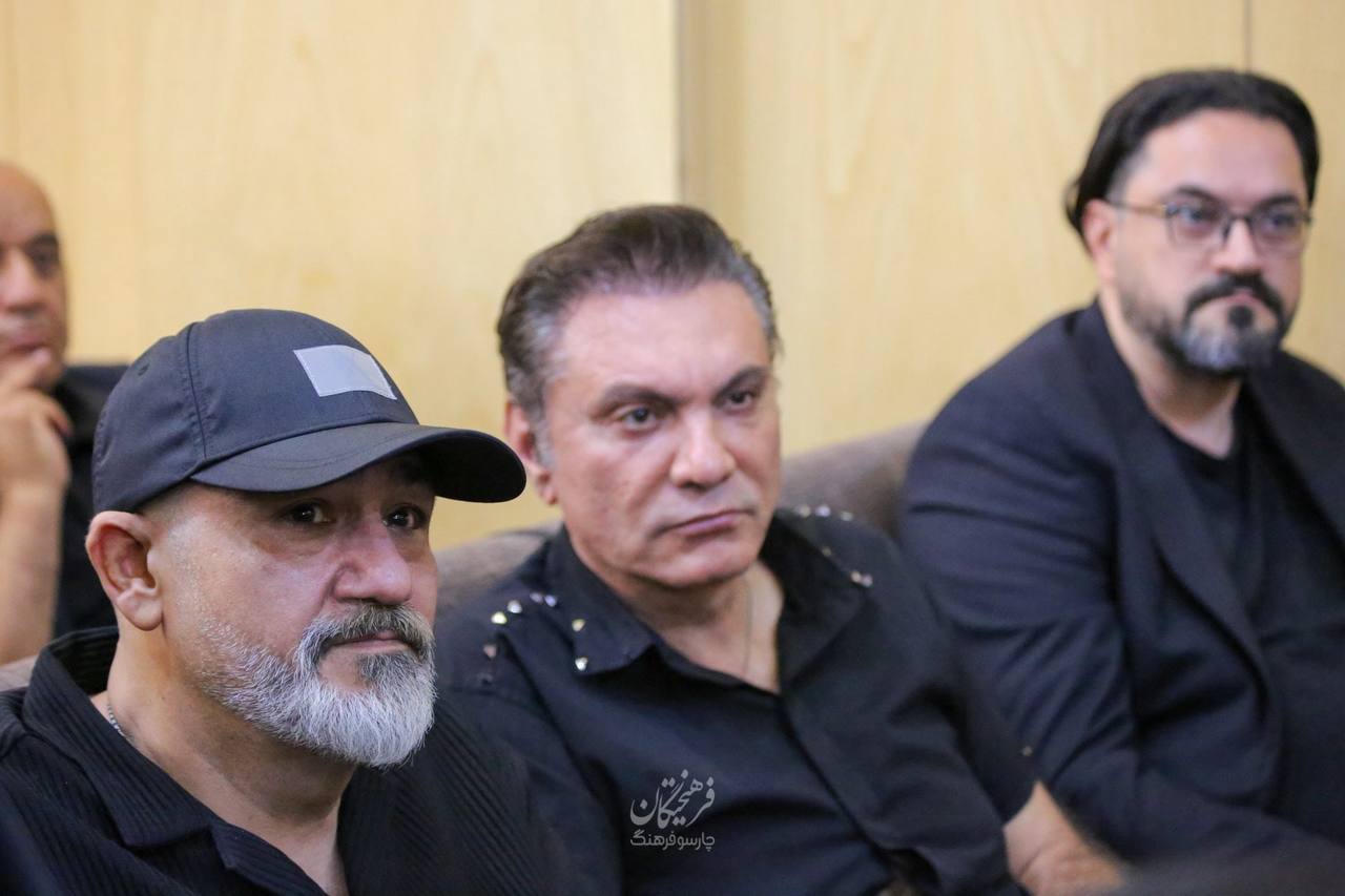 آریا بانو