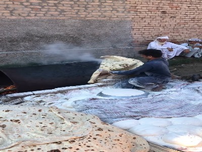نان غول‌پیکر پاکستانی