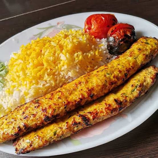 کوبیده مرغ خونگی خوش عطر