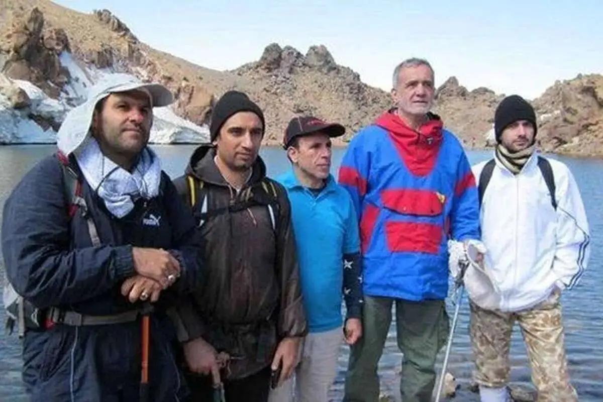 آریا بانو