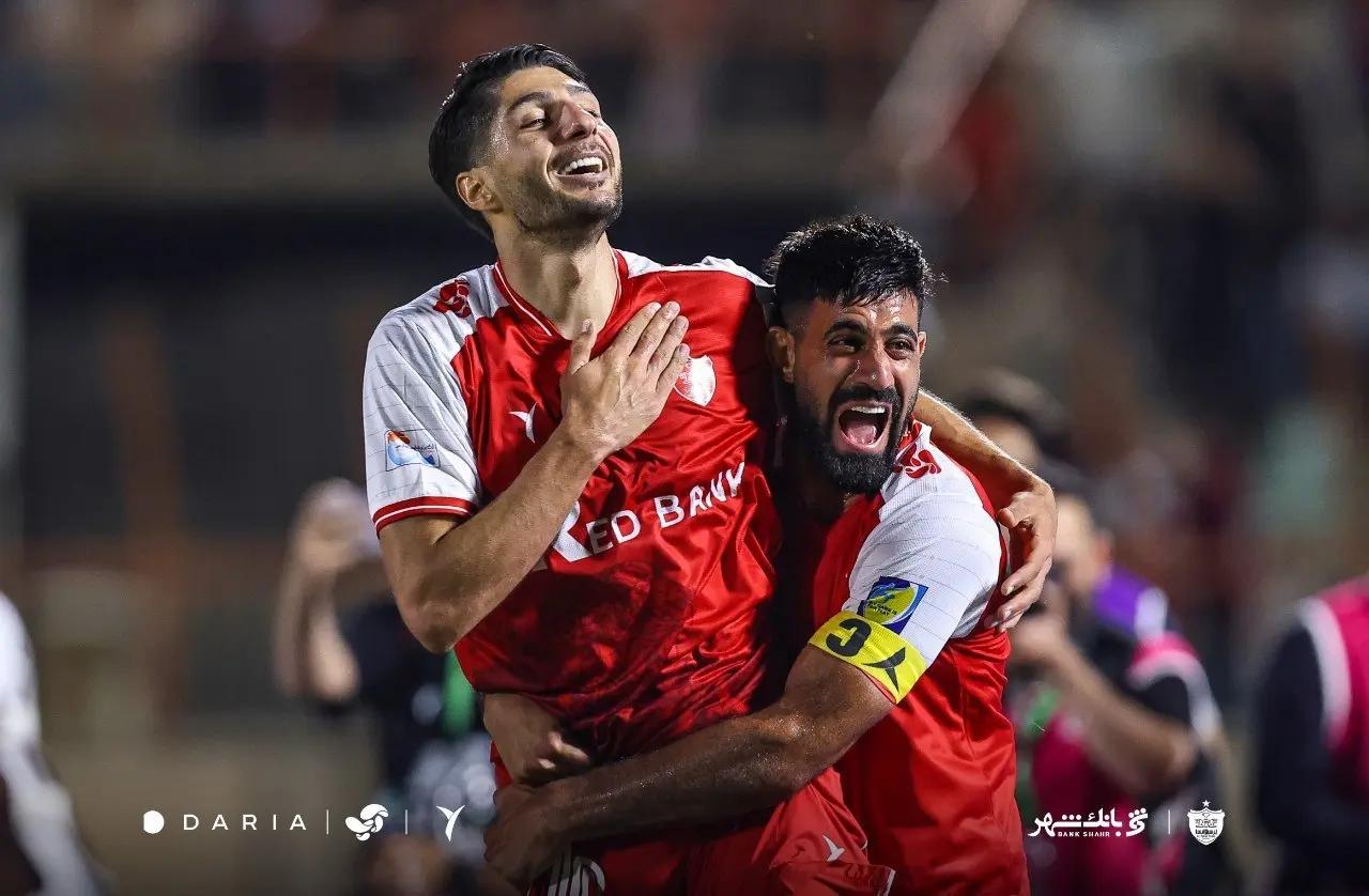 آریا بانو