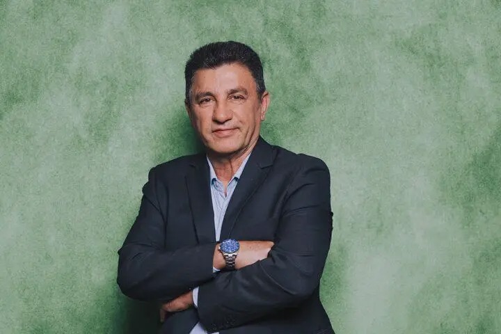 تمدید قرارداد با قلعه‌نویی یعنی اعتماد به مردی که سه ناکامی بزرگ دارد