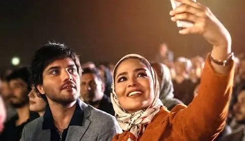قابی متفاوت از بازیگران در پشت صحنه سریال «بدنام» | آخرین خبر
