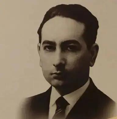 آریا بانو