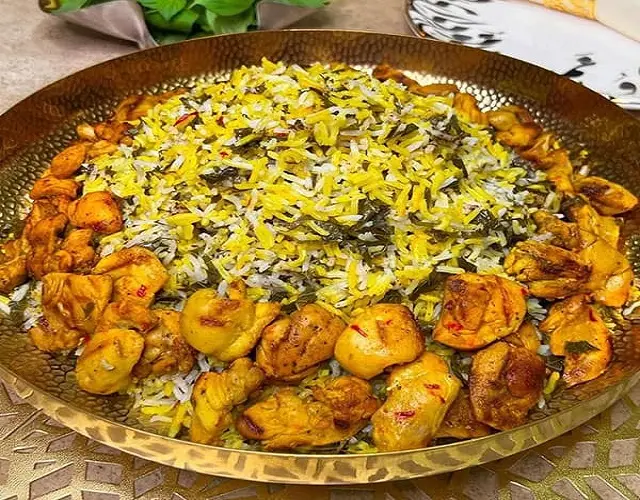 آریا بانو