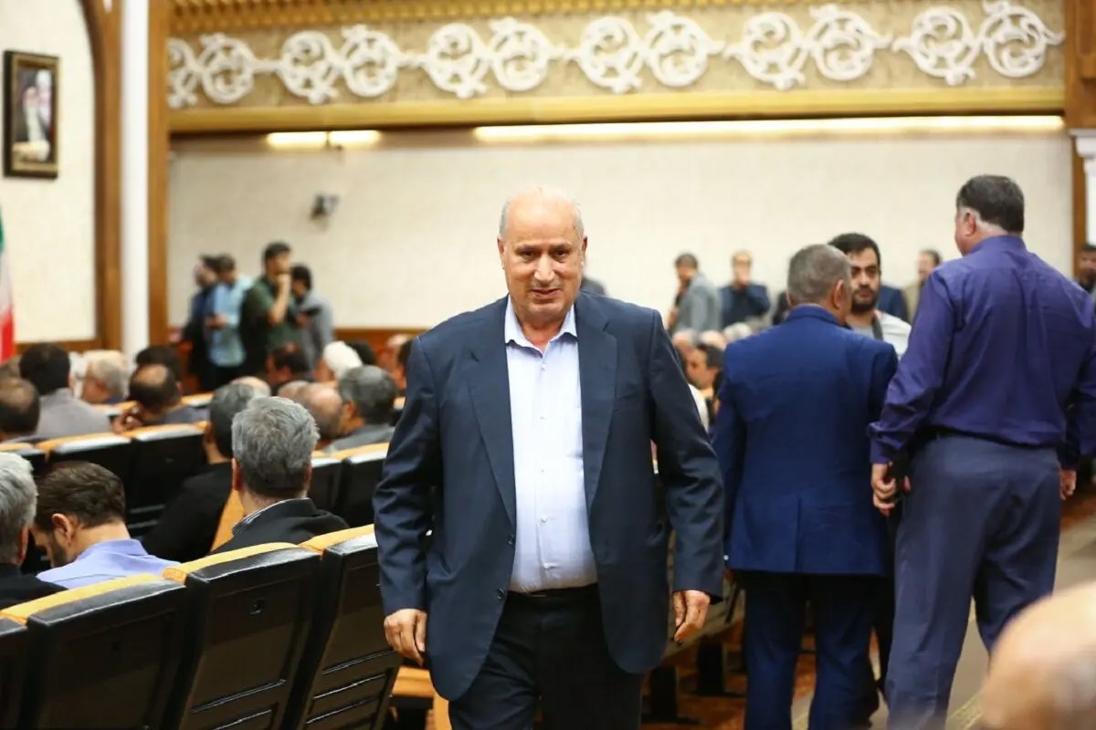 انفصال از خدمت مهدی تاج در خصوص پرونده اختلاس جدی‌تر از همیشه شد/ فدراسیون فوتبال وارد پروسه انتخابات می‌شود
