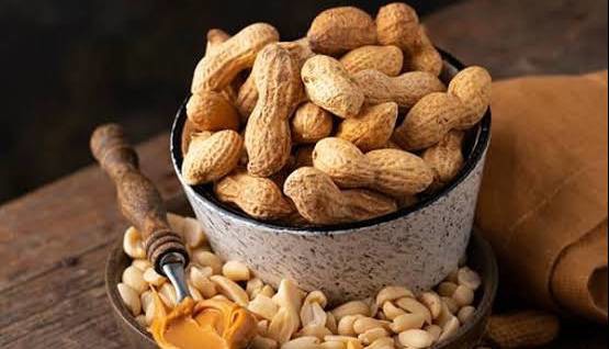 چربی بادام‌زمینی برای قلب مفید است؟
