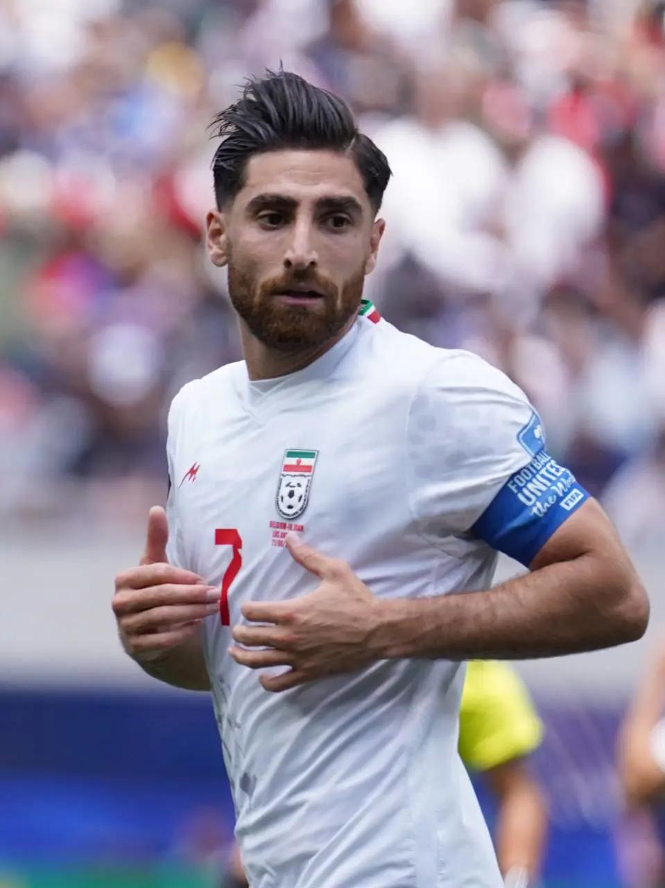 آریا بانو