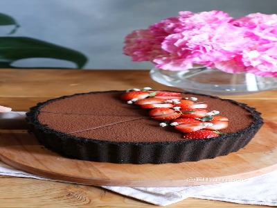 چیز کیک شکلاتی ۳ رنگ؛ یک عصرانه دلپذیر پاییزی