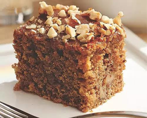 طرز تهیه کیک گردویی کافی‌شاپ