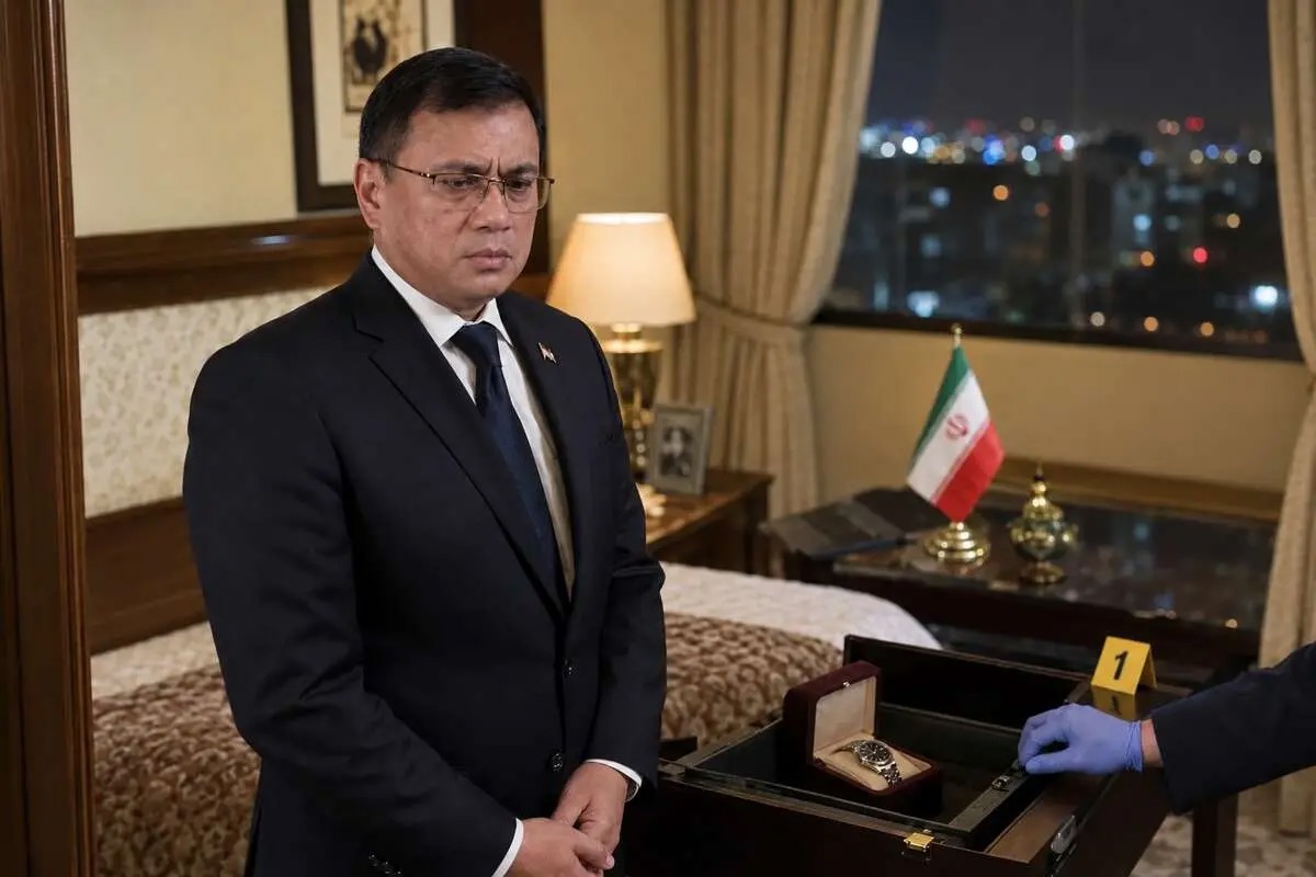سرقت ساعت ۵ میلیاردی از سفیر فیلیپین؛ سرایدار منزل سفیر اعتراف کرد