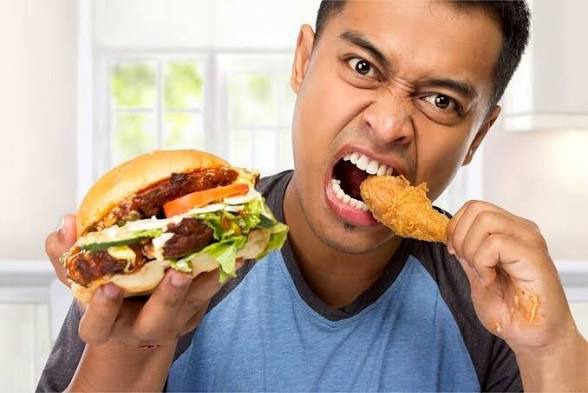 سه راهکار ساده برای ترک عادت غذا خوردن هنگام استرس
