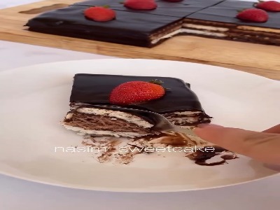 کیک یخچالی خوشمزه بدون نیاز به فر