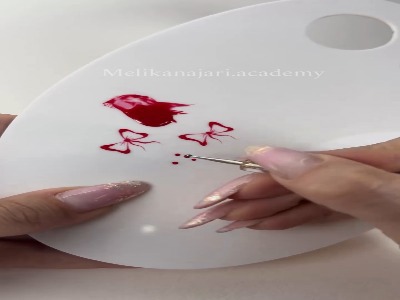 طراحی ناخن شیک و امروزی
