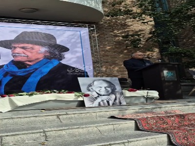 مسعود فروتن در مراسم تشییع سیروس ابراهیم زاده: یک ماه است دل نگرانیم پیکر سیروس عزیزمان به ایران برسد