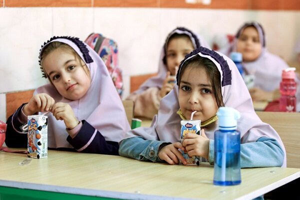 مصرف لبنیات در کشور کمتر از میزان توصیه شده است
