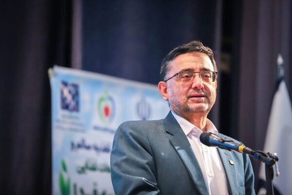 قدرت خرید مردم برای لبنیات کاهش یافته است