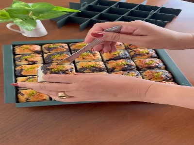 محاله این کیکُ بخوری عاشقش نشی