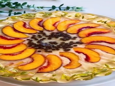دسر شلیل هم خیلی خوشگله هم خوشمزست!
